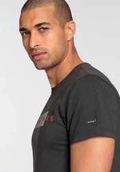 Bruno Banani Rundhalsshirt schmal geschnitten mit Print Dunkelgrau/Grau/Schwarz/Dunkelrot