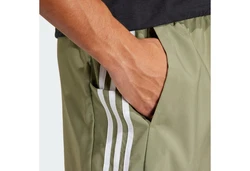 adidas Sportswear Shorts AEROREADY ESSENTIALS CHELSEA 3-STREIFEN SHORTS Dunkelgrün/Khaki/Grün