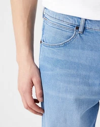 Wrangler Regular-fit Jeans Hose Redding 841 hellblau