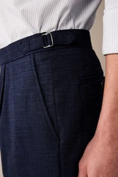 Next Stoffhose Seitlich verstellbare Anzughose mit Struktur (1-tlg) Dunkelblau/Blau