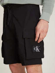 Calvin Klein Jeans Cargoshorts CARGO SHORT mit Logopatch Schwarz/Dunkelblau