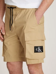 Calvin Klein Jeans Cargoshorts CARGO SHORT mit Logopatch Khaki/Beige/Braun