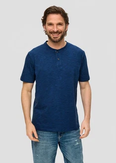 s.Oliver Kurzarmshirt mit Henleyausschnitt 