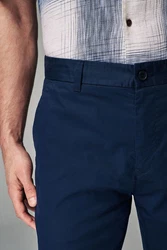Next Chinohose Straight Fit Dunkelblau/Blau