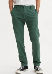 LEVI'S Hose 'Standard Taper II' XX Chino Standard Grün/Dunkelgrün