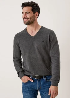 s.Oliver Strickpullover mit V-Ausschnitt und Logo s.Oliver Strickpullover mit V-Ausschnitt und Logo