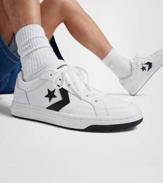 PRO BLAZE V2 SYNTHETIC LEATHER Sneaker