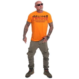 T-Shirt Throne