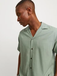 Jack & Jones Kurzarmhemd JPRCCAARON TENCEL RESORT SHIRT Grün/Dunkelgrün/Hellgrün/Khaki