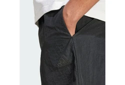 ADIDAS SPORTSWEAR Sportshorts 'City Escape' Schwarz/Dunkelgrau