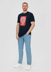 s.Oliver T-Shirt aus Baumwoll-Jersey mit Sinalco-Print Artwork Dunkelblau/Rot/Creme
