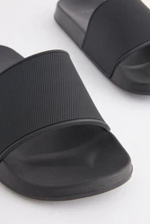 Next Bequemer Zehentrenner Badepantolette (1) Schwarz/Dunkelgrau/Grau