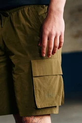Next Badeshorts im Utility-Look (1-St) Khaki/Dunkelgrün/Grün