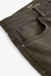 Next Regular-Fit-Jeans aus überfärbtem Denim Khaki/Dunkelgrün