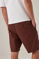 Next Straight Fit Chinoshorts mit Stretch Braun/Dunkelbraun/Dunkelrot/Rot