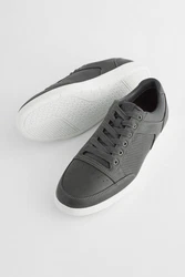 Next Lässig-elegante Sneaker 