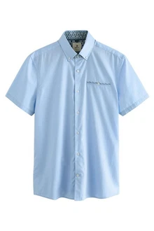 Next Kurzarmhemd Formelles Slim Fit Kurzarmhemd