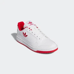 NY 90 Sneaker