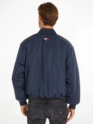 Tommy Jeans Bomberjacke TJM ENTRY BOMBER EXT mit Logopatch 
