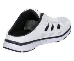 BRTTING Sabot Spiridon Weiß/Creme