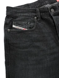 Diesel Straight Jeans Regular D-Viker 09F75