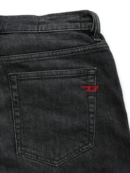 Diesel Straight Jeans Regular D-Viker 09F75