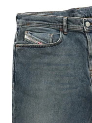 Diesel Tapered-fit Jeans Regular D-Finitive (2023) 09F74