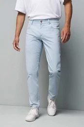 Chinos M5 Slim aus Bio-Baumwolle