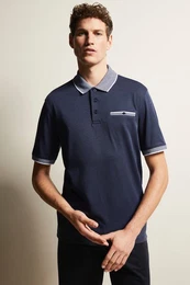 Poloshirt mit Kontraststreifen