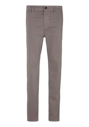 Chinohose Chino_tapered mit BOSS Logo hinten
