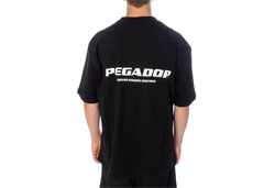 Pegador T-Shirt Colne Logo schwarz