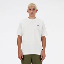 T-Shirt SPORT ESSENTIALS LOGO T-SHIRT mit Label
