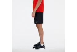 New Balance Laufshorts SPORT ESSENTIALS SHORT silbergrau/schwarz