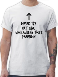Shirtracer T-Shirt Dieser Typ hat eine unglaublich tolle Freundin Valentinstag Partner Liebe Lila/Grau/Beige/Braun