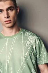 Next T-Shirt mit Hokusai-Motiv Grün/Dunkelgrün/Hellgrün