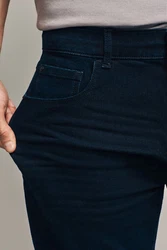 Next Straight-Jeans Straight-Fit Stretch-Jeans mit Gürtel Dunkelblau/Blau