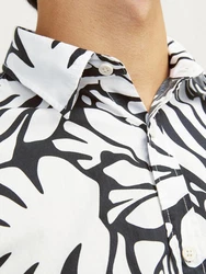 Jack & Jones Kurzarmhemd JORJOSHUA ARUBA schwarz / wei