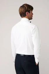 Next Stretch-Jeans Slim Fit Hemd mit Sportmanschetten und Fliege Weiß/Dunkelblau/Hellblau