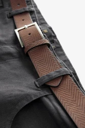 Next Stretch-Hose Slim Fit Jeans-Stil mit Gürtel Dunkelgrau/Hellgrau/Grau/Khaki