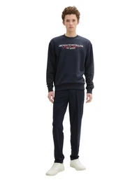 Chinohose mit Taschen
