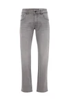 WE Fashion Slim-fit Jeans 