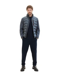 Hybridjacke mit Stehkragen