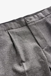 Next Stoffhose Seitlich verstellbare Slim Fit Tapered Anzughose Hellgrau/Grau/Dunkelgrau