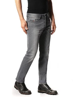 Diesel Tapered-Fit Jeans Buster 084HP