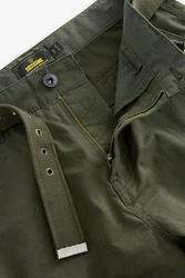 Next Lange Cargo-Shorts mit Gürtel Dunkelgrün/Khaki/Grün