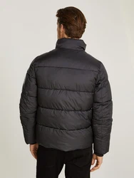 Calvin Klein Outdoorjacke QUILT PUFFER MW mit Logopatch 