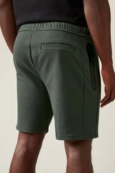 Next Athleisure Shorts Dunkelgrün/Grün