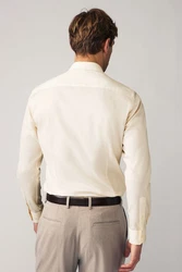 Next Langarmhemd Pflegeleichtes Slim Fit Hemd mit Struktur Weiß/Khaki/Beige
