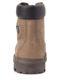 Schnrboots