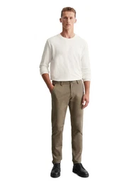 Chinohose aus Bio-Baumwolle-Mix und Lyocell